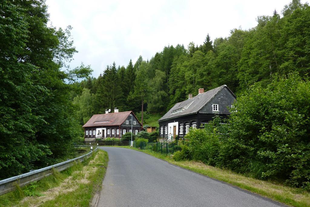 Penzion Sklarska Hospoda Chřibská Extérieur photo