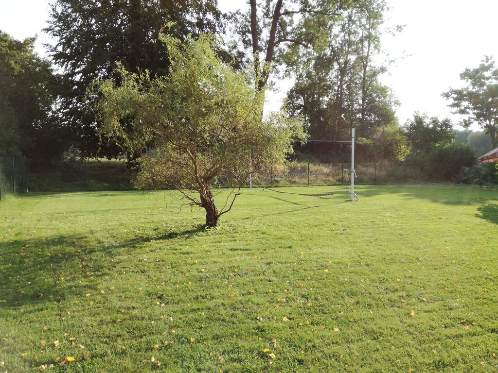 Penzion Sklarska Hospoda Chřibská Extérieur photo