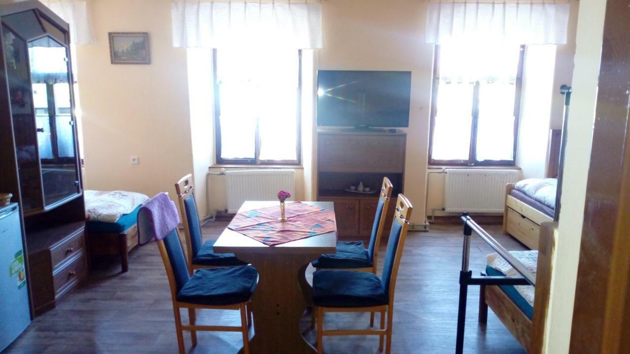 Penzion Sklarska Hospoda Chřibská Extérieur photo